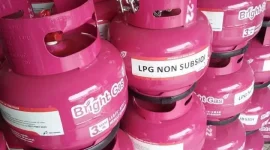Tangkapan layar LPG 3 kg pink di media sosial.