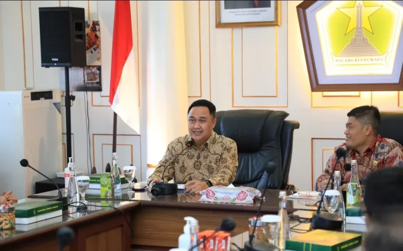 Pj Wali Kota Malang  Iwan Kurniawan. (Ist)