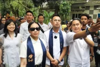 Utusan Khusus Presiden Bidang Pembinaan Generasi Muda dan Pekerja Seni, Raffi Ahmad, mengunjungi Kawasan Ekonomi Khusus (KEK) Singhasari di Malang, Jawa Timur. (Shelly/VOj)