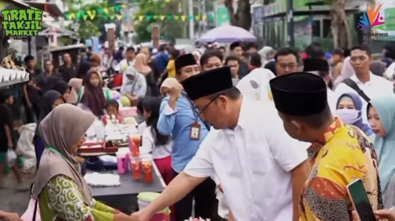 Festival Kuliner Trate Takjil Gresik 2025 Resmi Dibuka, Hadir Sepanjang Ramadan. (Instagram)