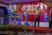 Suasana hangat dan penuh tawa mewarnai kawasan Perumahan D’Rich Garden, Kedungkandang, Kota Malang, saat warga Jembatan Merah menggelar acara kebersamaan bertajuk “Tepa Slira Marang Liyan, Nambah Dulur Tanpa Pasulayan”.