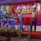 Suasana hangat dan penuh tawa mewarnai kawasan Perumahan D’Rich Garden, Kedungkandang, Kota Malang, saat warga Jembatan Merah menggelar acara kebersamaan bertajuk “Tepa Slira Marang Liyan, Nambah Dulur Tanpa Pasulayan”.
