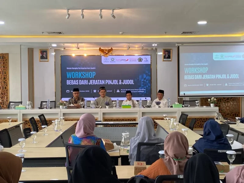 Workshop “Bebas dari Jeratan Pinjol dan Judol” yang digelar di Gedung Pascasarjana Universitas Islam Malang (UNISMA) pagi tadi, Kamis (23/10/2025)