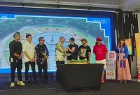 Festival Mbois ke-10 resmi dibuka, menjadi penanda satu dekade perjalanan “Lebaran Ekraf” Kota Malang, ajang yang tiap tahun mempersatukan para kreator lintas bidang.